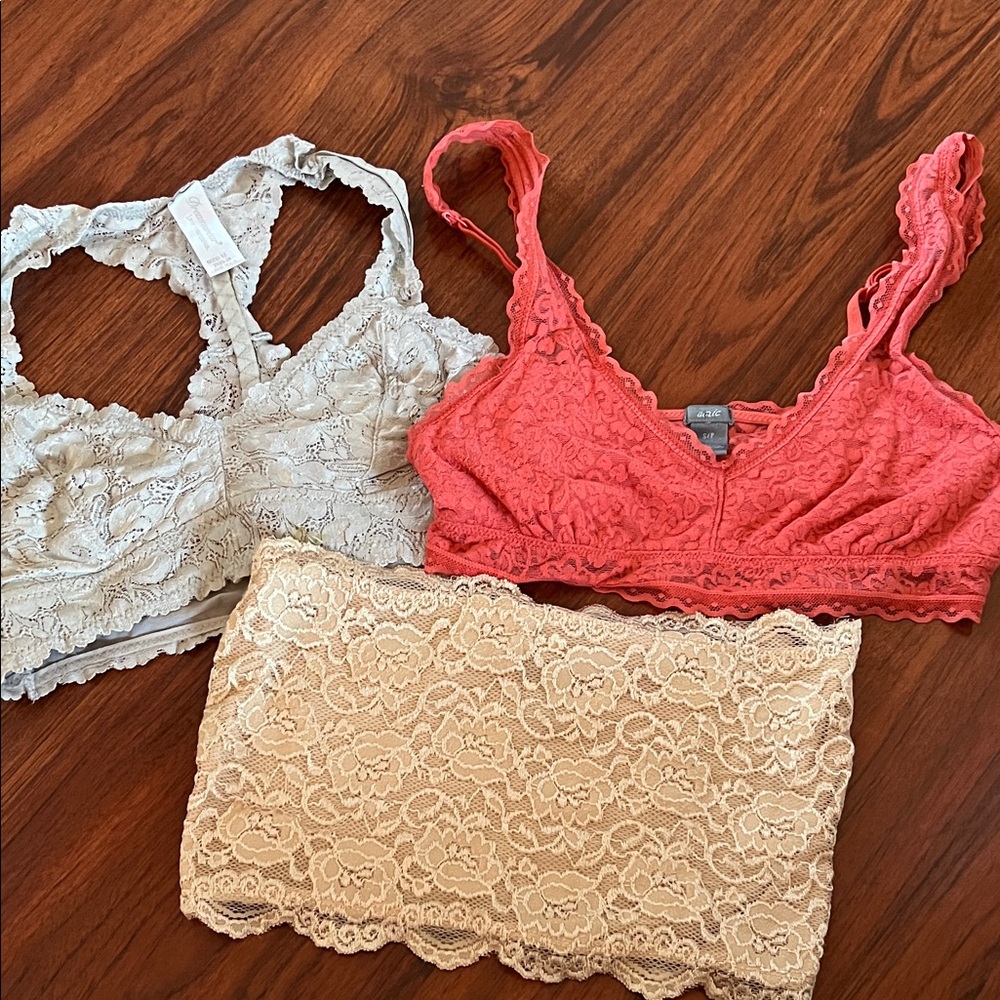 Aerie Coral Lace Bralette